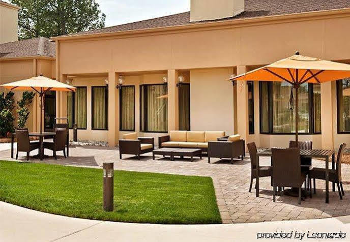 Courtyard By Marriott Greensboro Zewnętrze zdjęcie